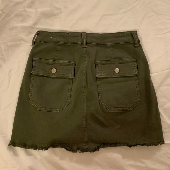 American Eagle SKIRT - Picture 2 of 2